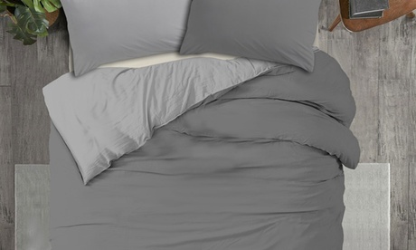 Parure copripiumino Francesca e lenzuolo con angoli in microfibra Parure copripiumino Francesca e lenzuolo con angoli in microfibra