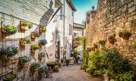 Spello: 1 o 2 notti in matrimoniale Standard con colazione, Spa e cena Spello: 1 o 2 notti in matrimoniale Standard con colazione, Spa e cena