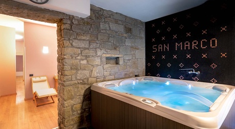 Modena 4*: soggiorno con mezza pensione e Spa per 2, 3 o 4 persone