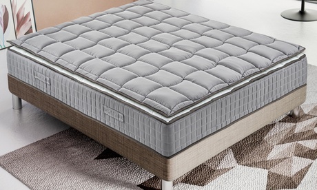 Materasso con molle ortopediche con topper in memory foam