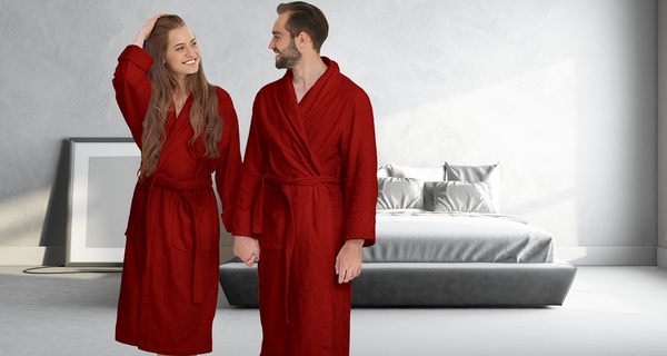 Accappatoio in spugna 100% cotone con trattamento a super assorbente