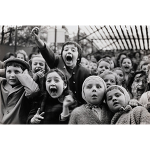 Alfred Eisenstaedt Children at a Puppet Theatre, Paris, 1963