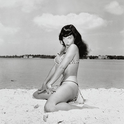 Bunny Yeager Bettie Page on the Beach, 1954