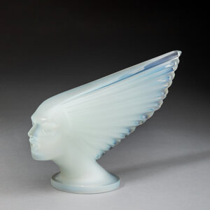 Lalique Victoire Mascot, post-1945