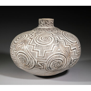 A Tularosa Black-on-White Storage Jar