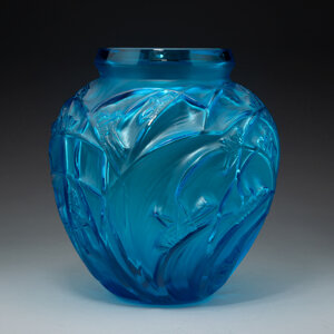 Lalique Sauterelles Vase with Original Fitted Box, post-1945