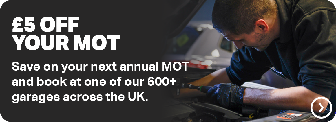 £5 OFF YOUR MOT