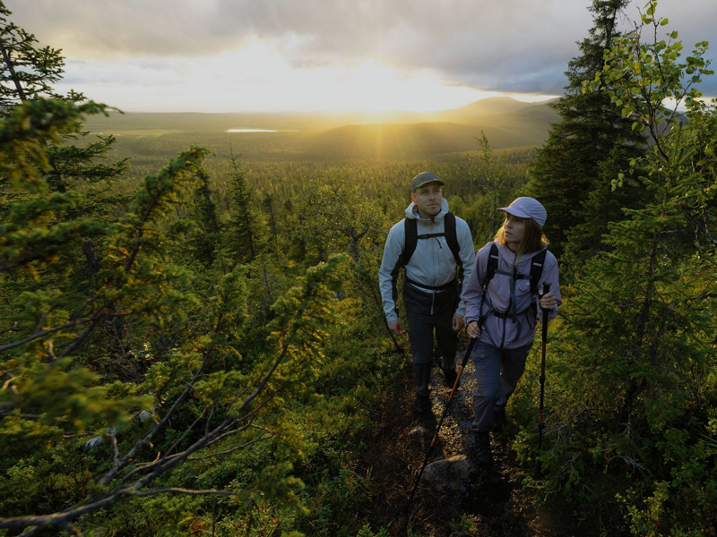 Hiking & Trekking