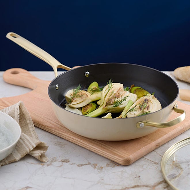 Stellar Cast Light 28cm Clay Saute Pan