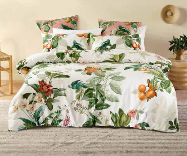 'Amalfi' Vanilla Duvet Cover Set by Savona