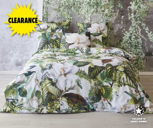 Luxotic 'Kiamo' Queen Duvet Cover Set