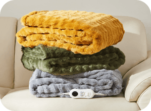 [L'Avenue Luxury 'Neves' Heated Throw]