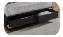 [Ample storage space - Black]