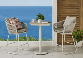 ['Arco' 3-Piece Outdoor Square Bar Setting]