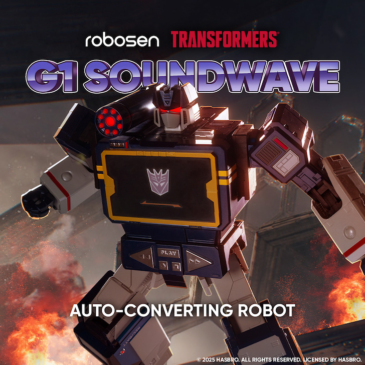 Transformers G1 Flagship Soundwave Auto-Converting Robot by Robosen