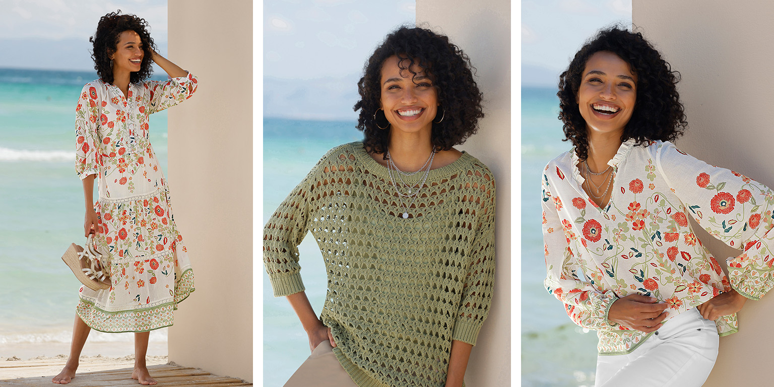 Drei Models am Strand: links ein langes, geblümtes Kleid, Mitte ein grüner, grob gestrickter Pullover, rechts eine geblümte Bluse mit weißer Hose.