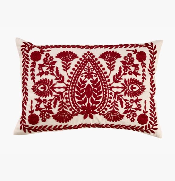 Marie koristetyynynpäällinen punainen