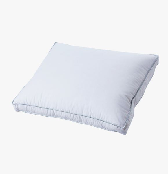 Valter niskatyyny valkoinen