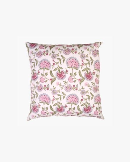 Petronella koristetyyny moniv&auml;ri