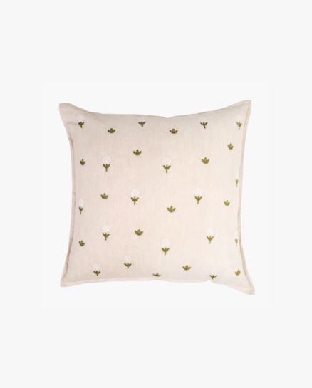 Monica koristetyynynp&auml;&auml;llinen moniv&auml;ri