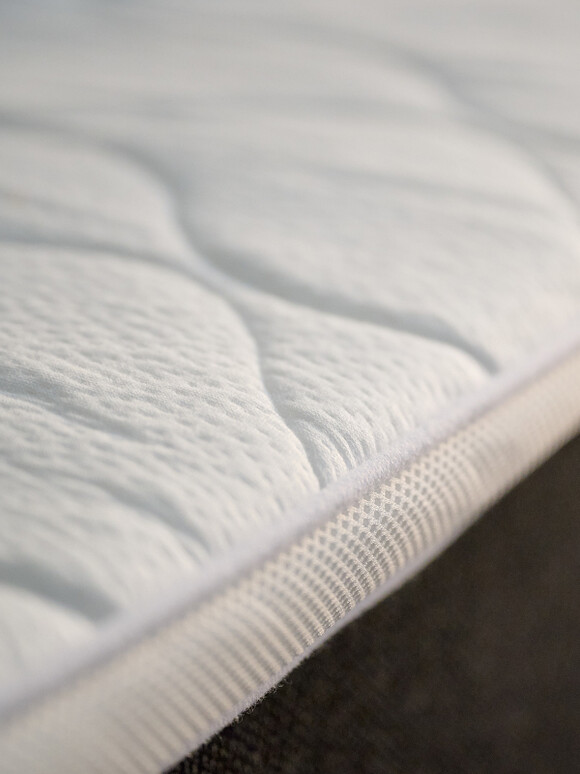 Patjan- & tyynynsuojukset j&auml;senille -50%