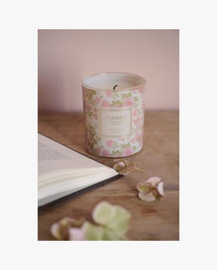 Sense Blush tuoksukynttil&auml; moniv&auml;ri/roosa