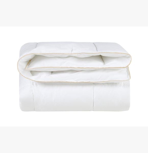 Johan keskilämmin kuitupeitto valkoinen