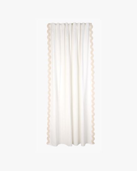 Scallop edge verho luonnonvalkoinen