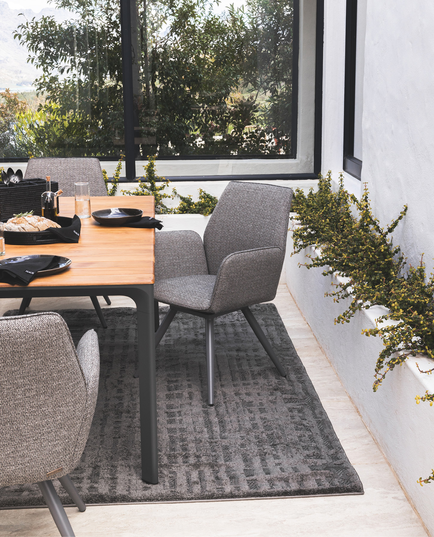 Barbados Outdoor Swivel Chair