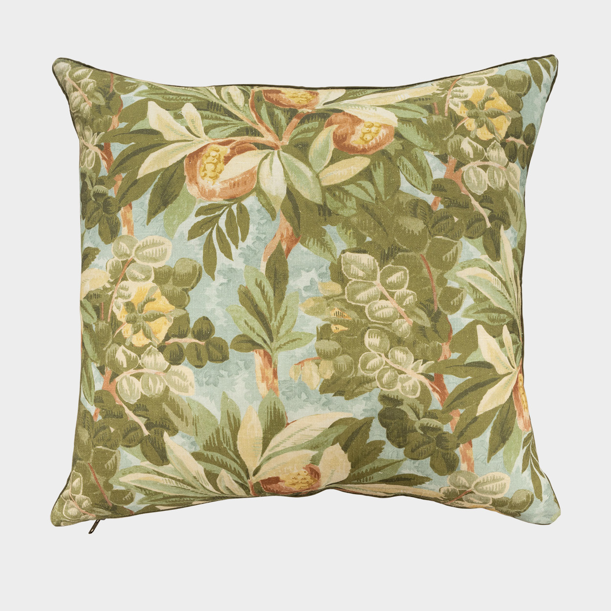 Isadora Scatter in Bluffs Green