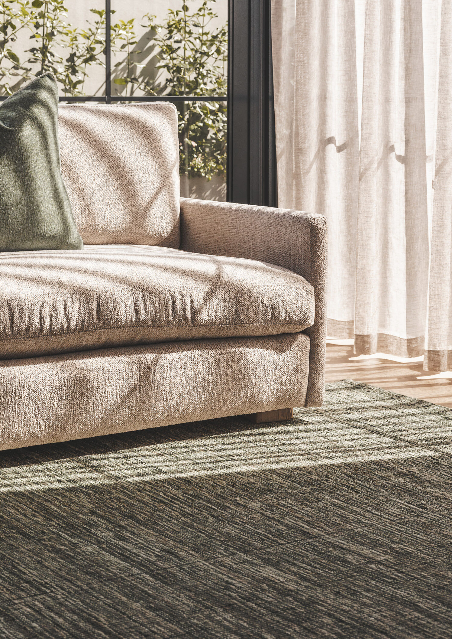 Boston Rug in Forest