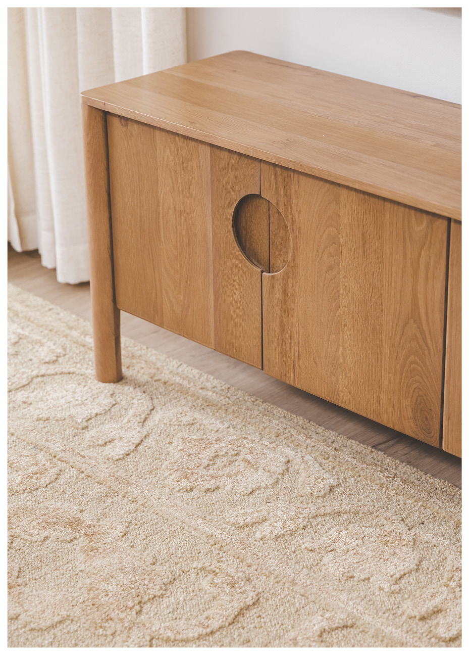 Bosch Oak Media Unit in Ginger