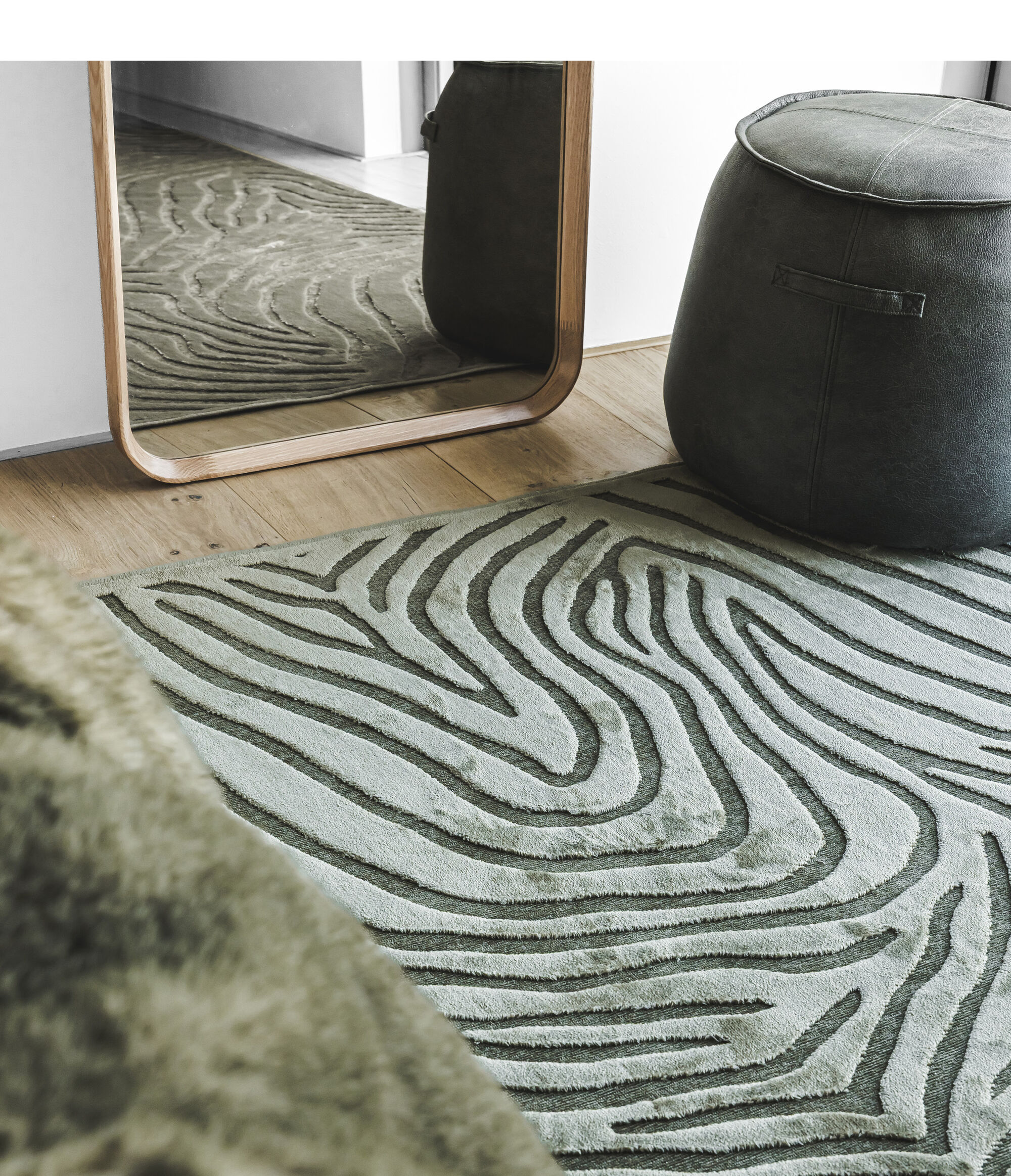 Impression Rug in Muse