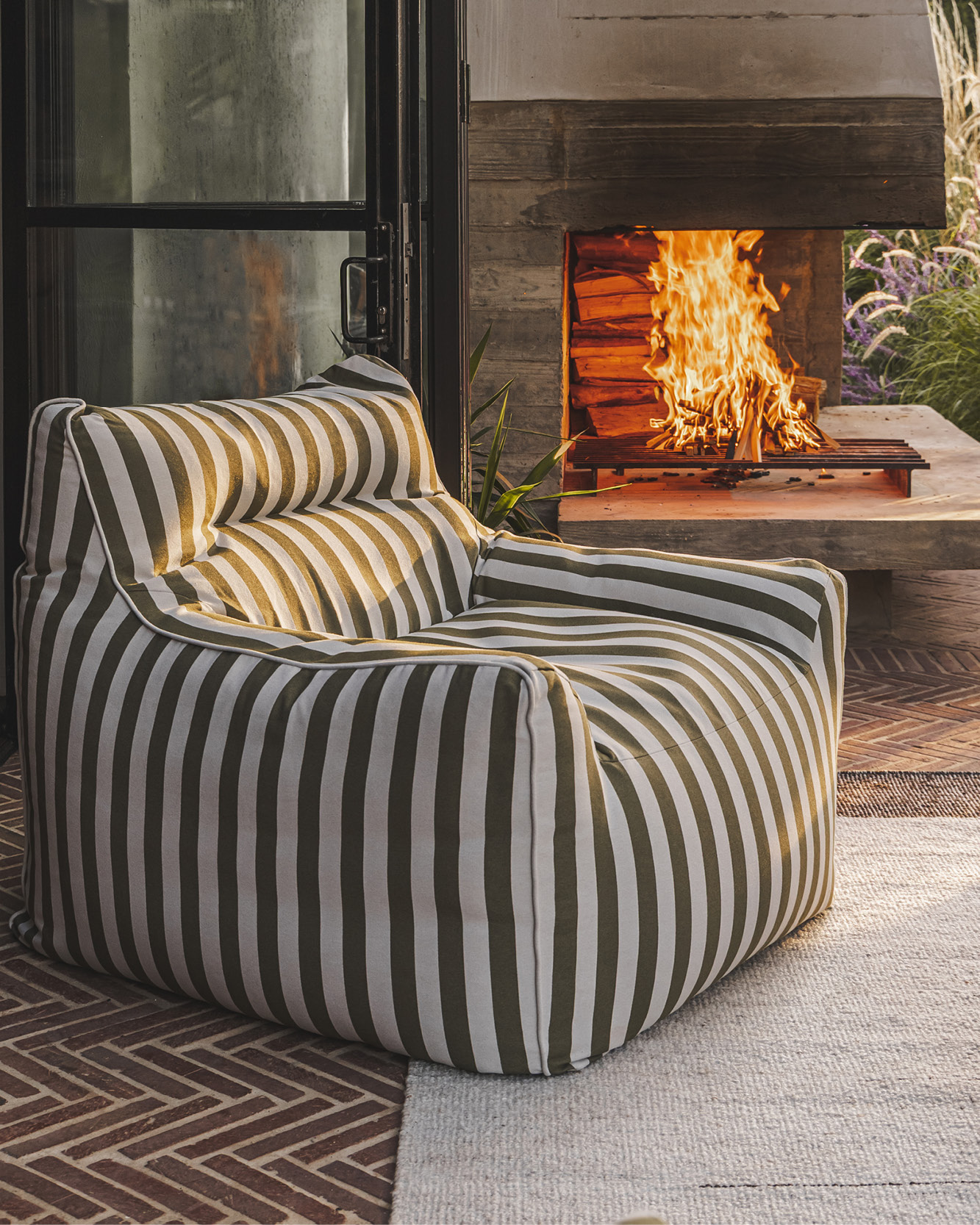 Zen Outdoor Arm Chair