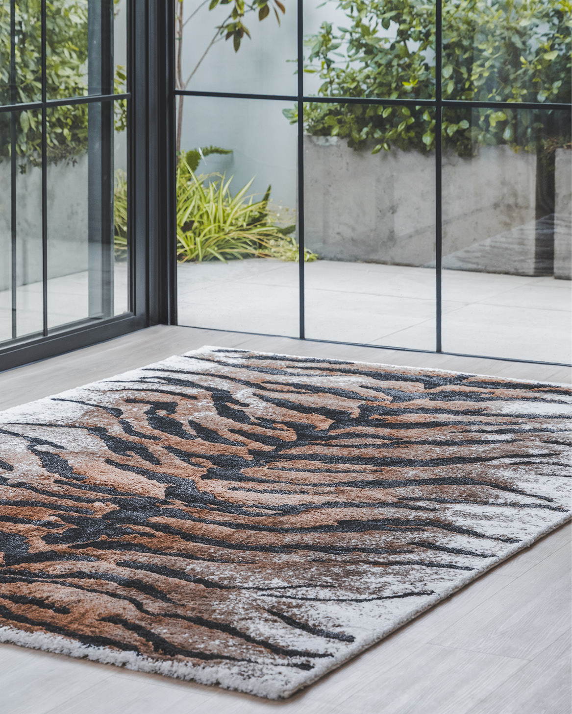 Wild Streak Rug in Tiger's Eye