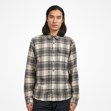 Patagonia - Long-Sleeved Lightweight Fjord Flannel Shirt