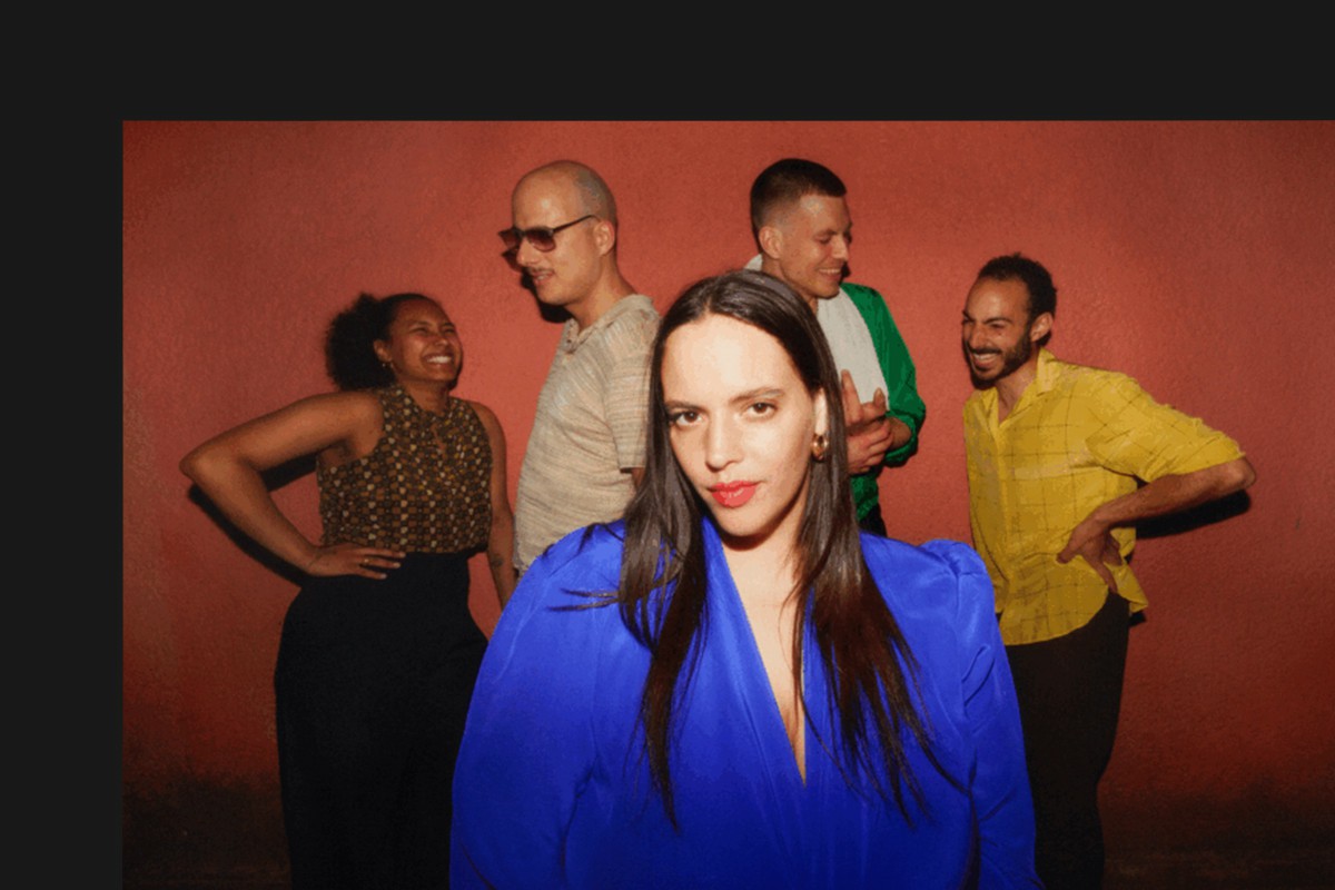 Stella & The Longos (HHV MAG)