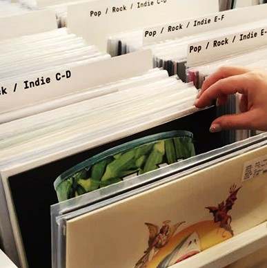 Record Deal Kachel 3