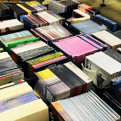 Record Deal Kachel 6