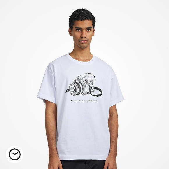 HHV Click Clique x Tiana Lenz - Camera Motif T-Shirt