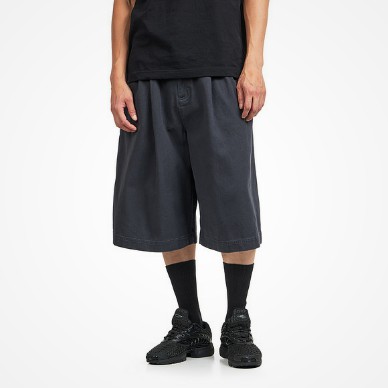 adidas - Pleated Jorts
