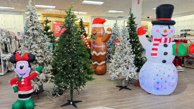 Up to 55% Off Kohl’s Holiday Decor, Disney Village, Christmas Trees, Inflatables, & More!