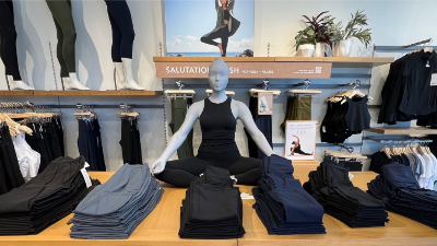 Up to 70% Off Athleta Sale | Tanks UNDER $20, Leggings from $24.97 + Much More!