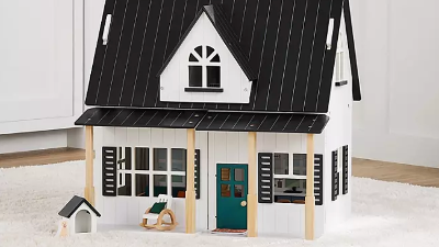 Member’s Mark Wooden Farmhouse Dollhouse Now Just $44.91 on SamsClub.com