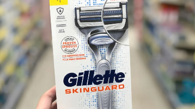 Get 30% Off Gillette Razors + Free Shipping | Handle + 4 Refills ONLY $14 Shipped!