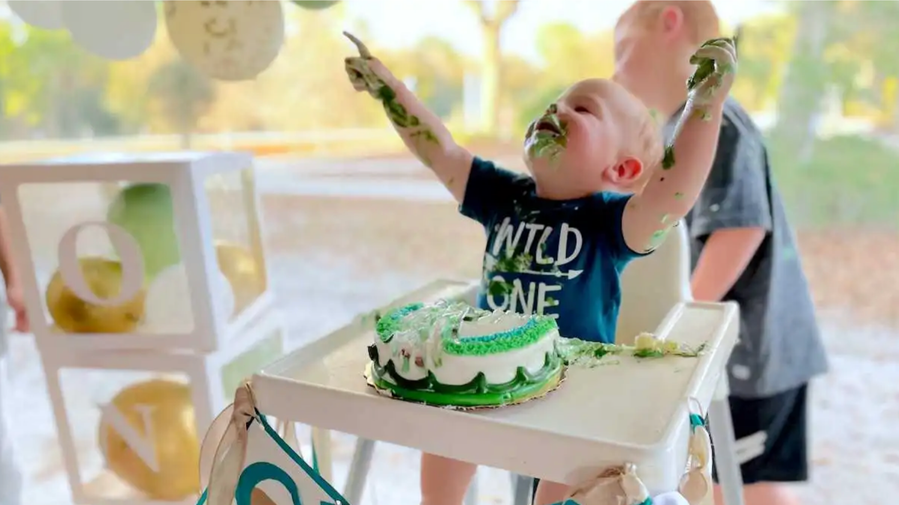 19 Places That Give You a Free Smash Cake for Your Baby’s 1st Birthday!