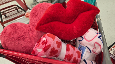 BOGO 50% Off Target Valentine’s Day Throw Blankets & Pillows (Just $7.50 Each!)