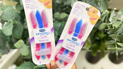 Schick Hydro Silk Dermaplaning Razors 3-Pack Just $1.50 Shipped on Amazon