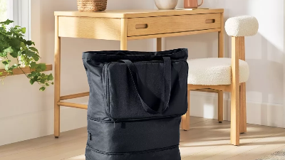 black collapsible rolling tote