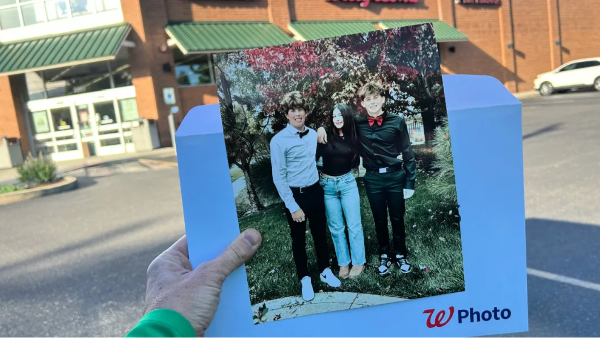 FREE Walgreens 8×10 Photo Print w/ Same-Day Pickup